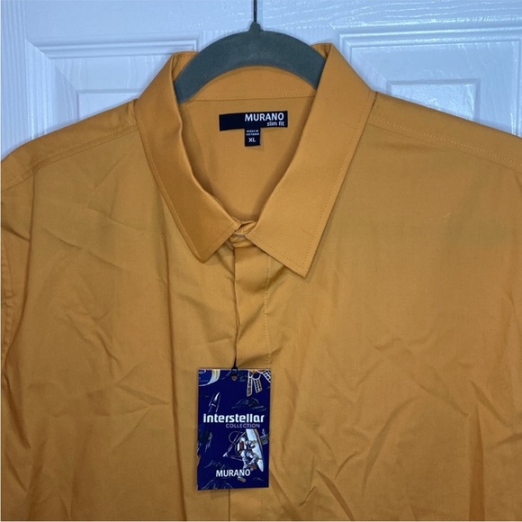 Bundle of 4 Button Down Shirts! (2 floral pattern, 1 with lightning ⚡️, 1 solid) - Picture 12 of 13